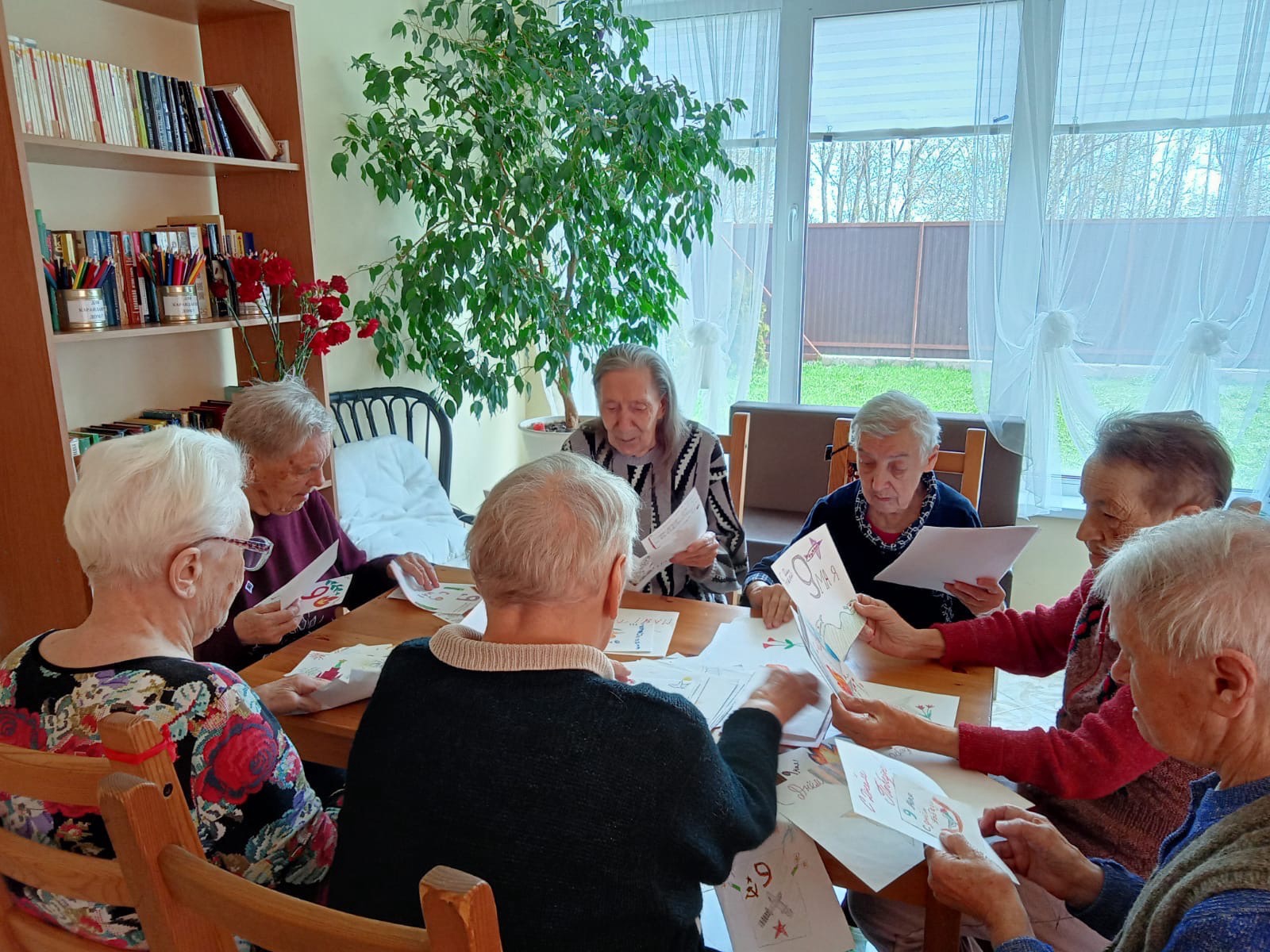Частный пансионат для престарелых в СПб | «Персона Грата»